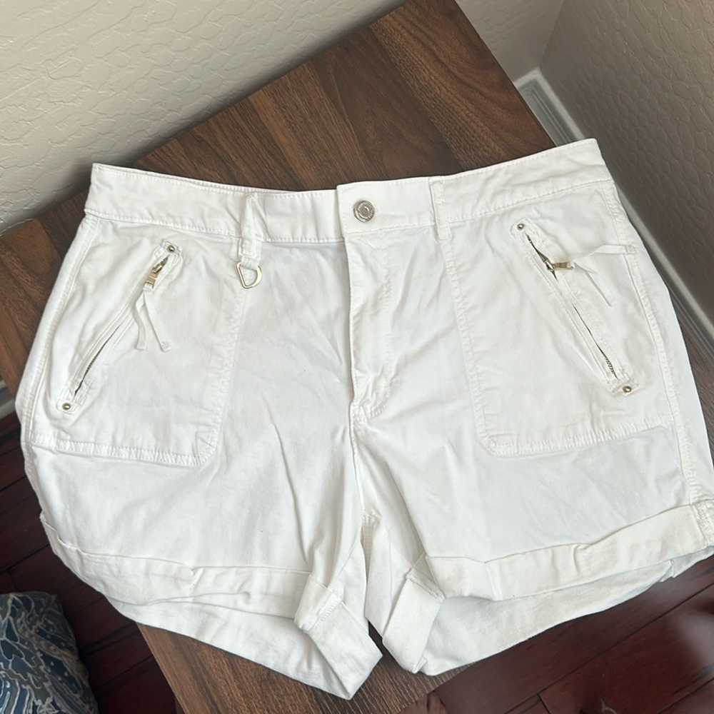 WHBM PRET-A-PLAY shorts in good used condition